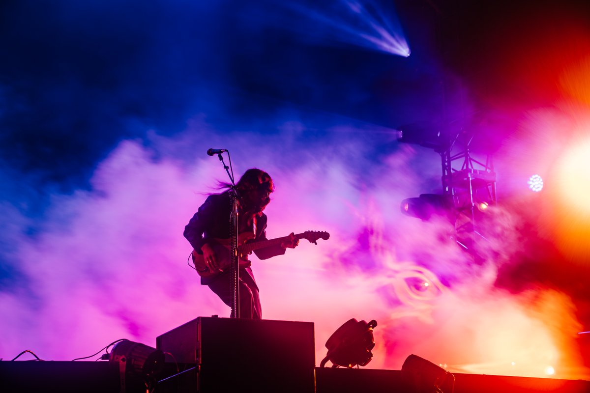 fujirock_jp's tweet photo. 📸 KHRUANGBIN
JULY 25 SAT - GREEN STAGE

#KHRUANGBIN
#フジロック #fujirock
Photo: Taio Konishi https://t.co/GCTZfXru8x