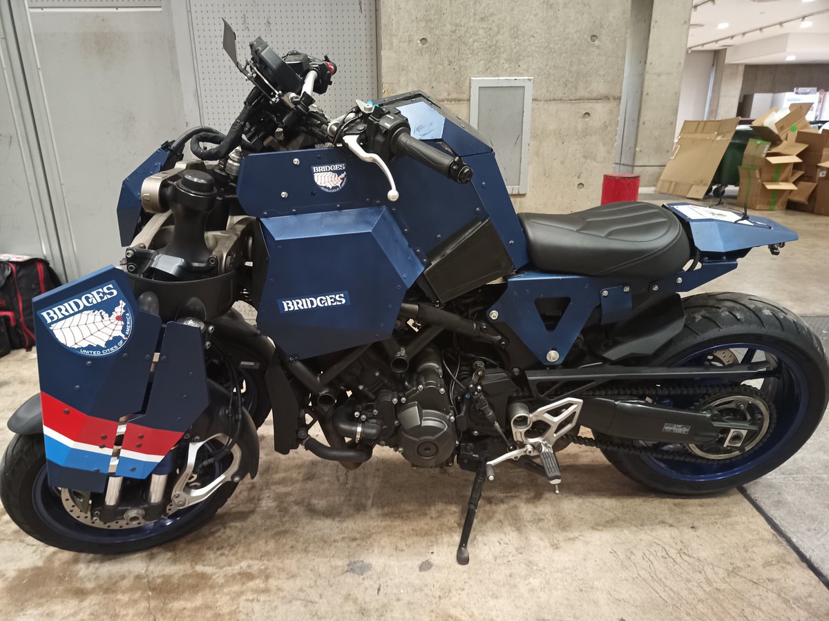miraisatsuei's tweet photo. 本日の展示撮影が無事終了いたしました。
貴重な機会を
いただきましたG2-DESIGN様、ブースへ足を運んでくださった皆様
そして素晴らしい作品を生み出してくれた小島監督に深く感謝申し上げます。
本日は本当にありがとうございました。
#WF2026S
#DeathStranding
#G2DESIGN
#小島秀夫
#未来撮影 https://t.co/5KBpor5kCp