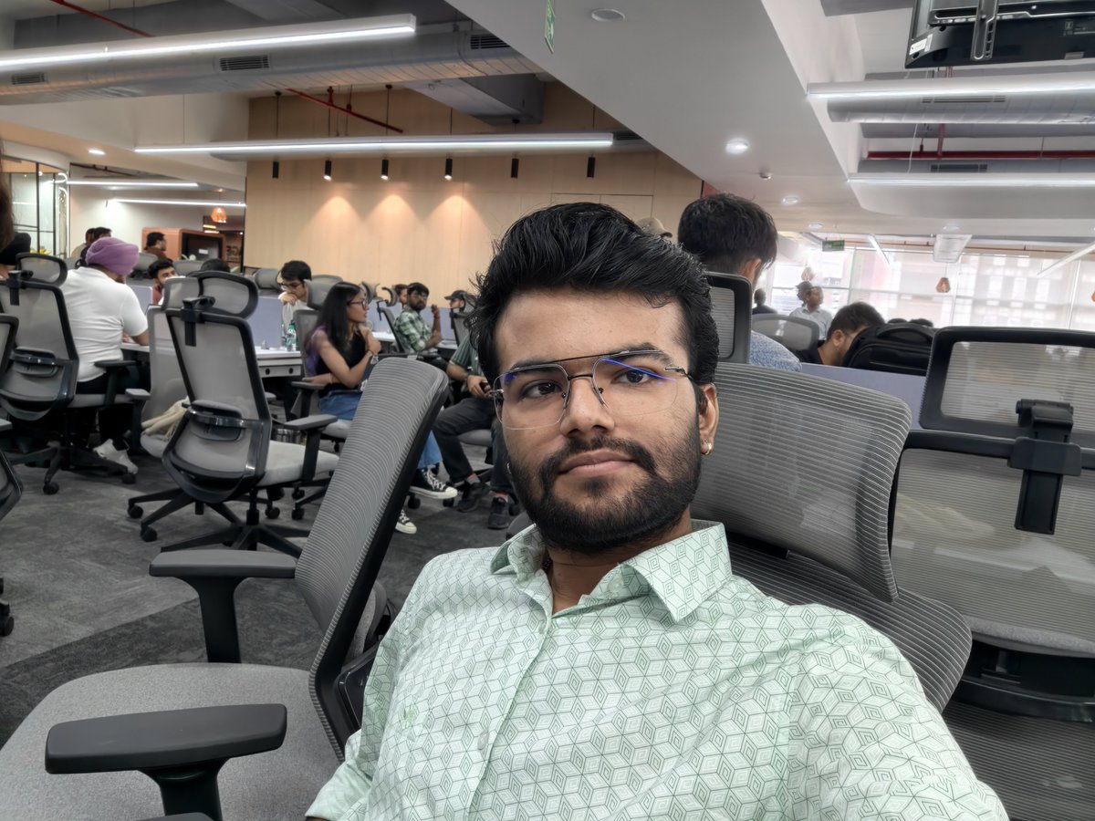 TusharSoni014's tweet photo. Building something cool today https://t.co/PbphwP5Qz9