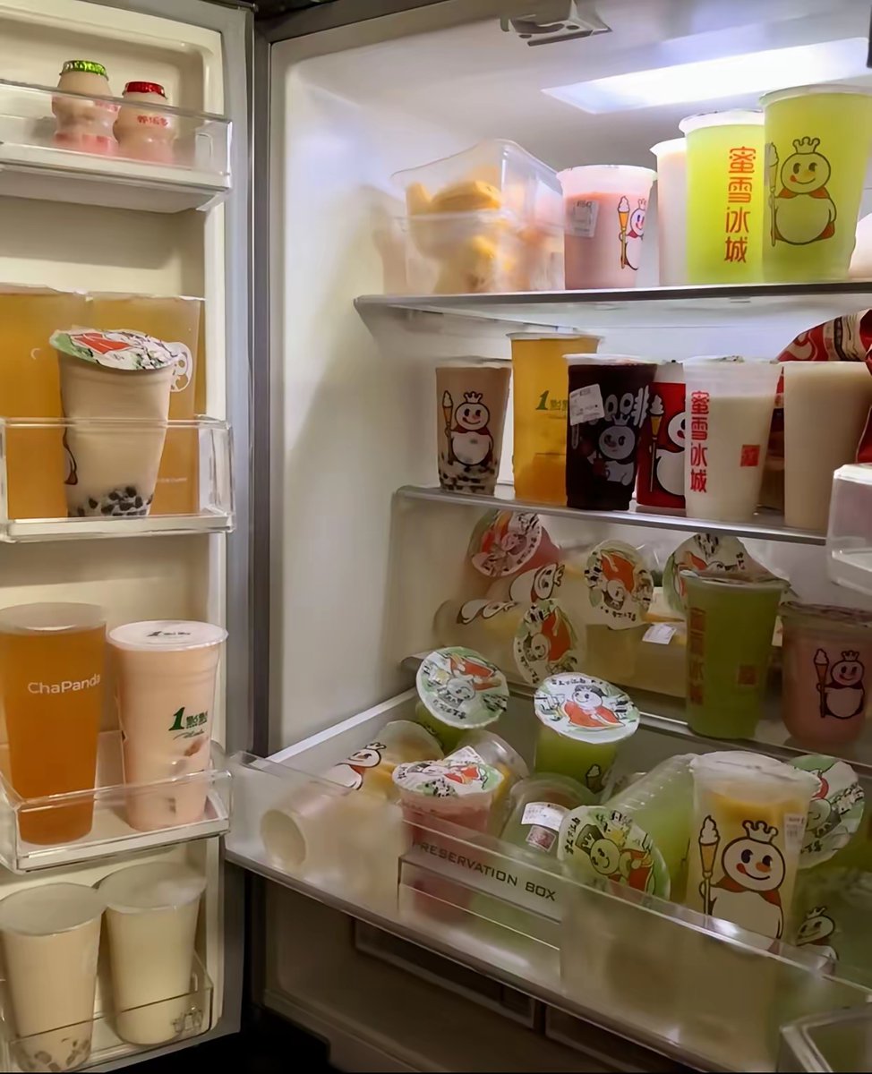 BelleM96076's tweet photo. Restocking done! Fresh iced coffee, weekend snacks and cold drinks now available at our corner store – grab yours before they’re gone! https://t.co/GJdy5uzhvq