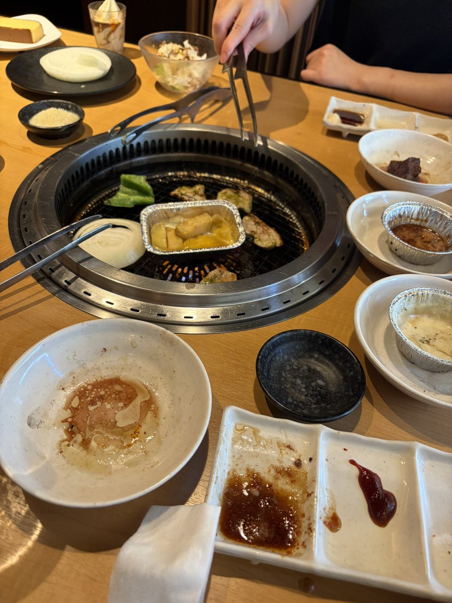 fami0501's tweet photo. 焼肉きんぐ！！！
そのあとはちいかわ観てきます！ https://t.co/EnrJEfGvIq