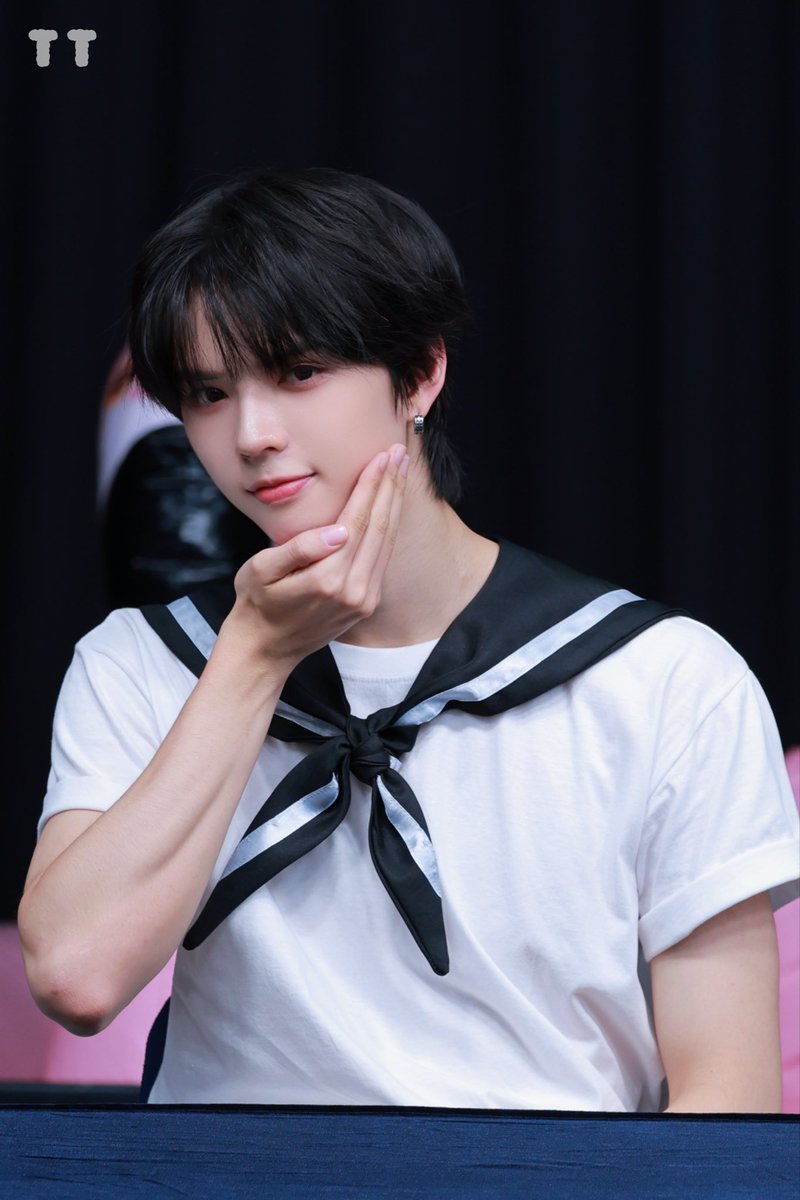 tt0827_'s tweet photo. 260726  뮤직플랜트

#브라이언 #BRIAN #何廷威 #ブライア
#앰퍼샌드원 #AMPERSANDONE https://t.co/R4dzs2Luei