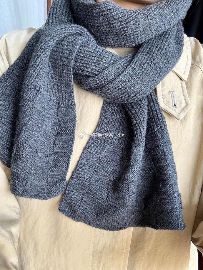 XtremeFunEnter1's tweet photo. Just finished this hand-knit wool scarf for my bestie—soft, cozy, and 100% made with love! Best craft gift ever https://t.co/CYxoDNYKWO