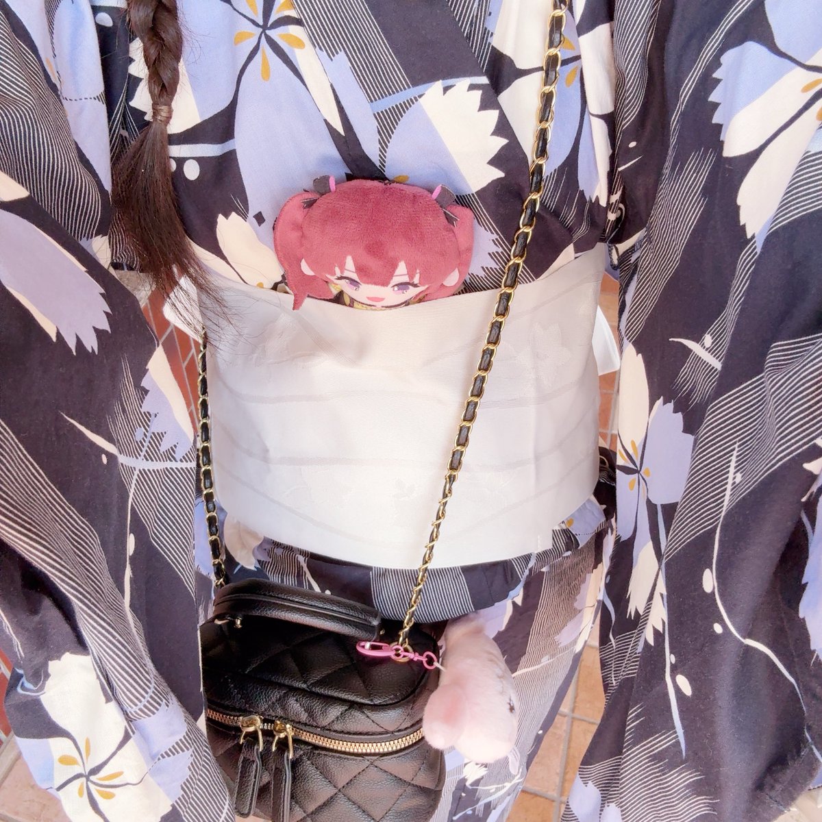 VzF8or's tweet photo. ロハちゃんと夏祭り💕
浴衣反転してる💦
#PROHA https://t.co/UXXVusJPmd