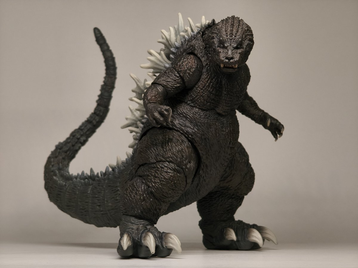 pakuridento2014's tweet photo. Hiya toys GMKゴジラ
いい出来ですね
#godzilla https://t.co/Fqm1Wxdpmp