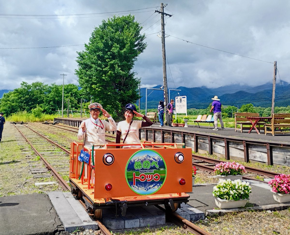 駅長とトロッコ「ぬのべ号」に乗ったよ🚂手押しなのにディーゼル音も