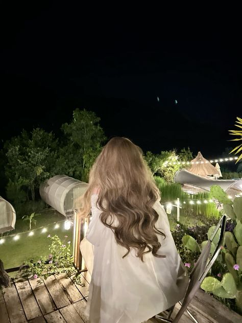rocchac's tweet photo. Nighttime garden vibes twinkling fairy lights, a gentle breeze, and a moment of quiet magic
yAm https://t.co/weT5MBijnF