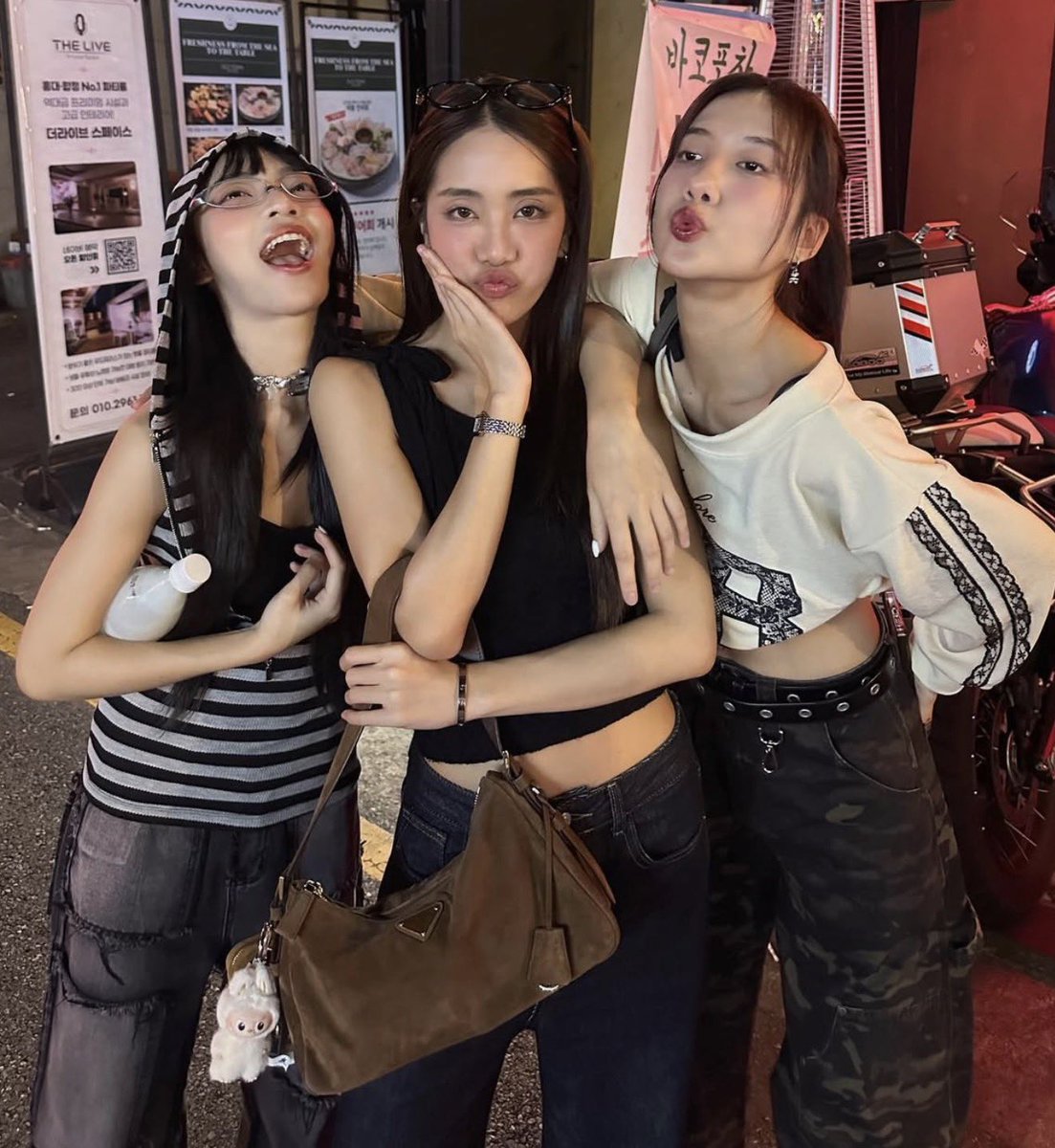 trjm_millen's tweet photo. รักสามจิ๋ว🫵🏻🩷 https://t.co/cv5KYyjhz2