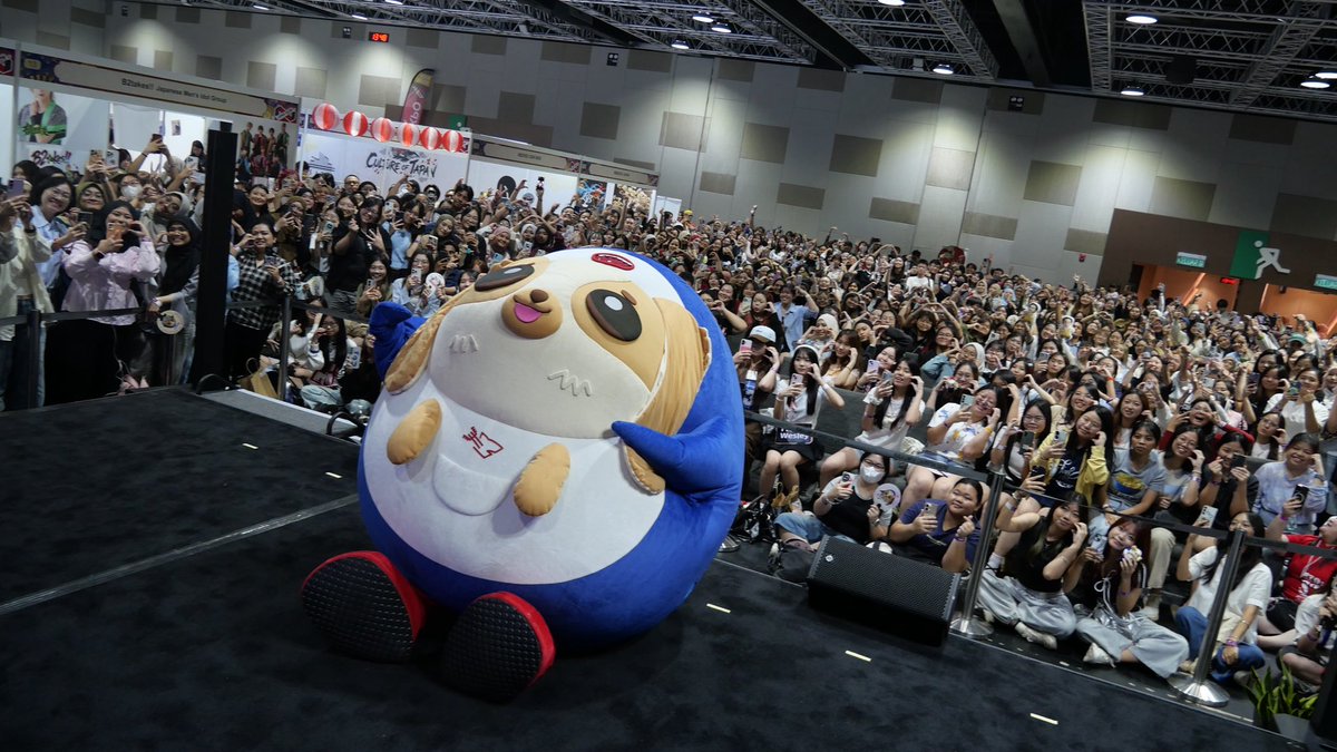 JAPANEXPO_MLY's tweet photo. 💙#JapanExpoMalaysia2026xGMMTV 
A special moment with WESLEY! ✨

The atmosphere was filled with happiness, warm interactions, and memorable moments between WESLEY and everyone who joined the activity.

#gyucreative #siamconnection https://t.co/6Tb5Ek0y7g