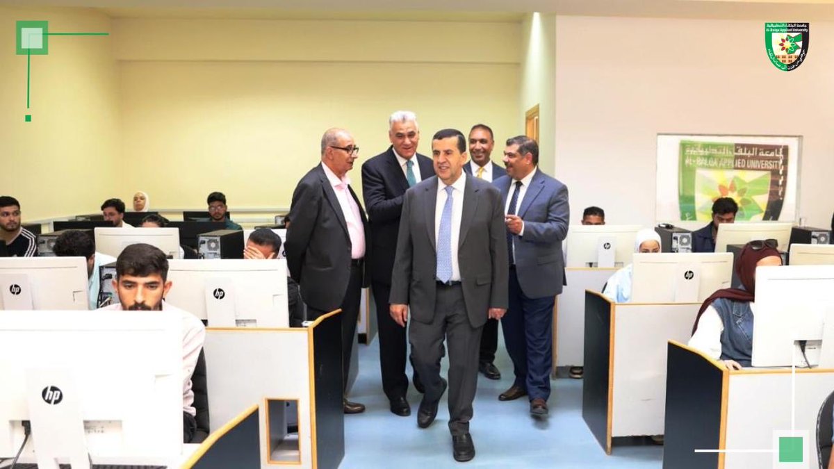 AlBalqa_Uni's tweet photo. العجلوني يتفقد سير امتحانات الشامل النظرية للدورة الصيفية 2026

https://t.co/obBeas8V1J

#جامعة_البلقاء_التطبيقية
#جامعات
#تعليم https://t.co/kPPTGGrFcS