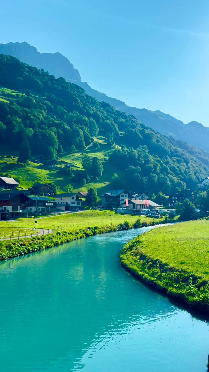 NaveedAnwar175's tweet photo. Beautiful  Switzerland 🇨🇭 https://t.co/tKOpVnMRs2