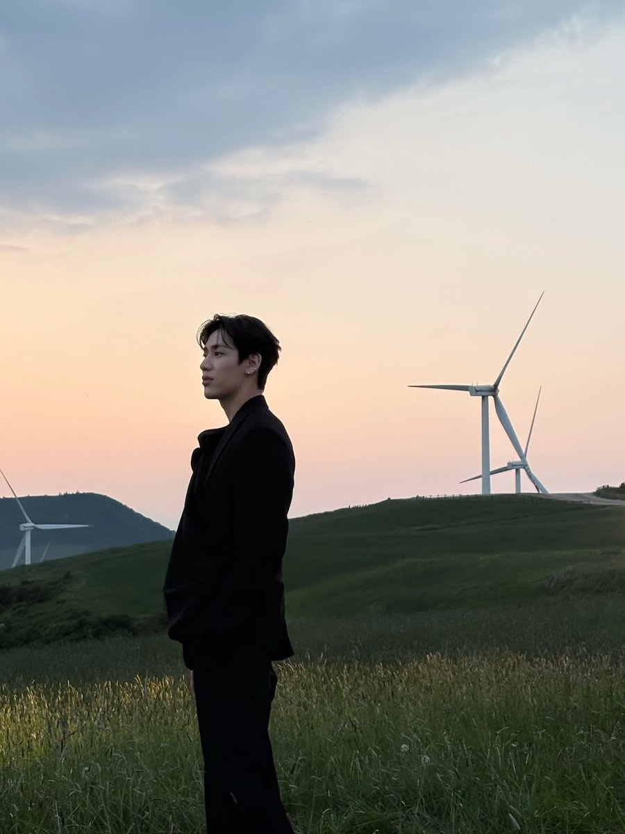nsblossoms's tweet photo. 2026.07.26 bambamxbammie’s ig post update 

‘ 𝐉𝐀𝐍𝐔𝐀🍃 ’

#JANUAXBAMBAM
#JANUASCENTSOFSOUL
#BamBam #뱀뱀 @BamBam1A https://t.co/HjR2R7zjRT