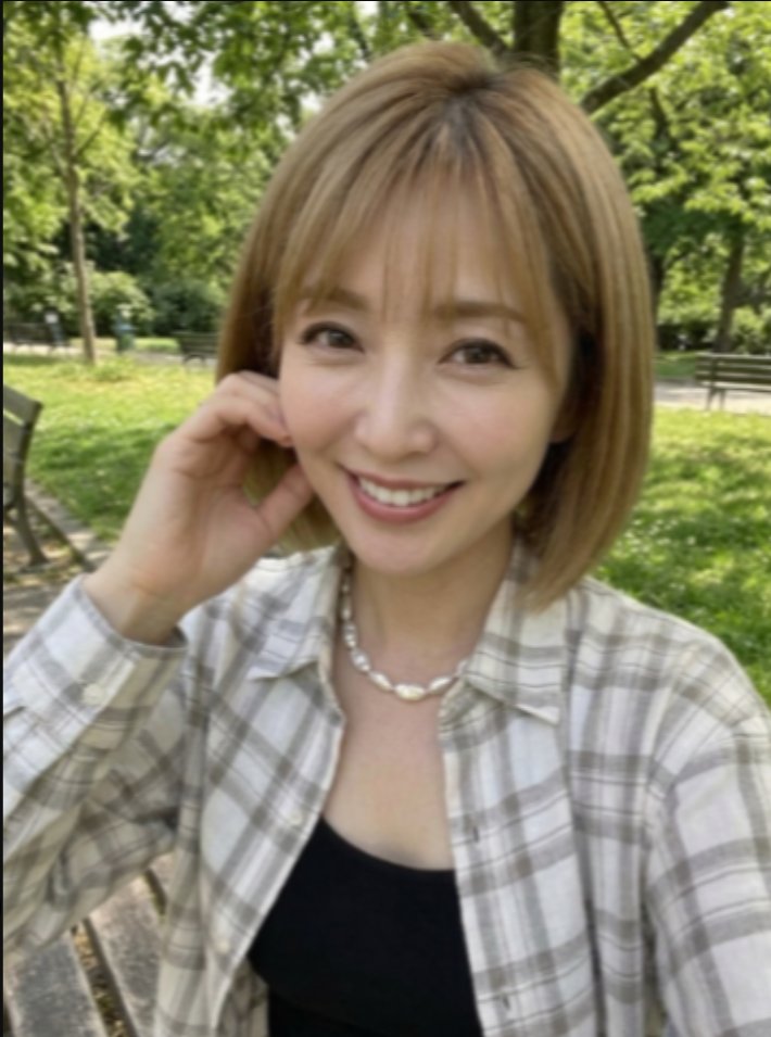 Crisp_mabei's tweet photo. ←17年前のわたし
→無事におばさんになったわたし... https://t.co/ppl2ttNaFc