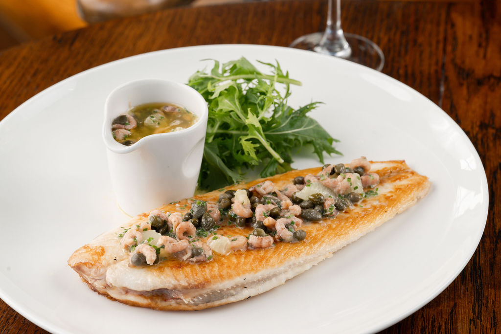 TrumpDoonbeg's tweet photo. Take a break and join us at Trump's Bar &amp; Restaurant. 

Whether you're catching up with friends, enjoying a family meal, or simply treating yourself, our menu features fresh, locally inspired dishes served in a relaxed and welcoming setting.

Book today - https://t.co/DE5IcPBBtm https://t.co/cwy3yf8FLA