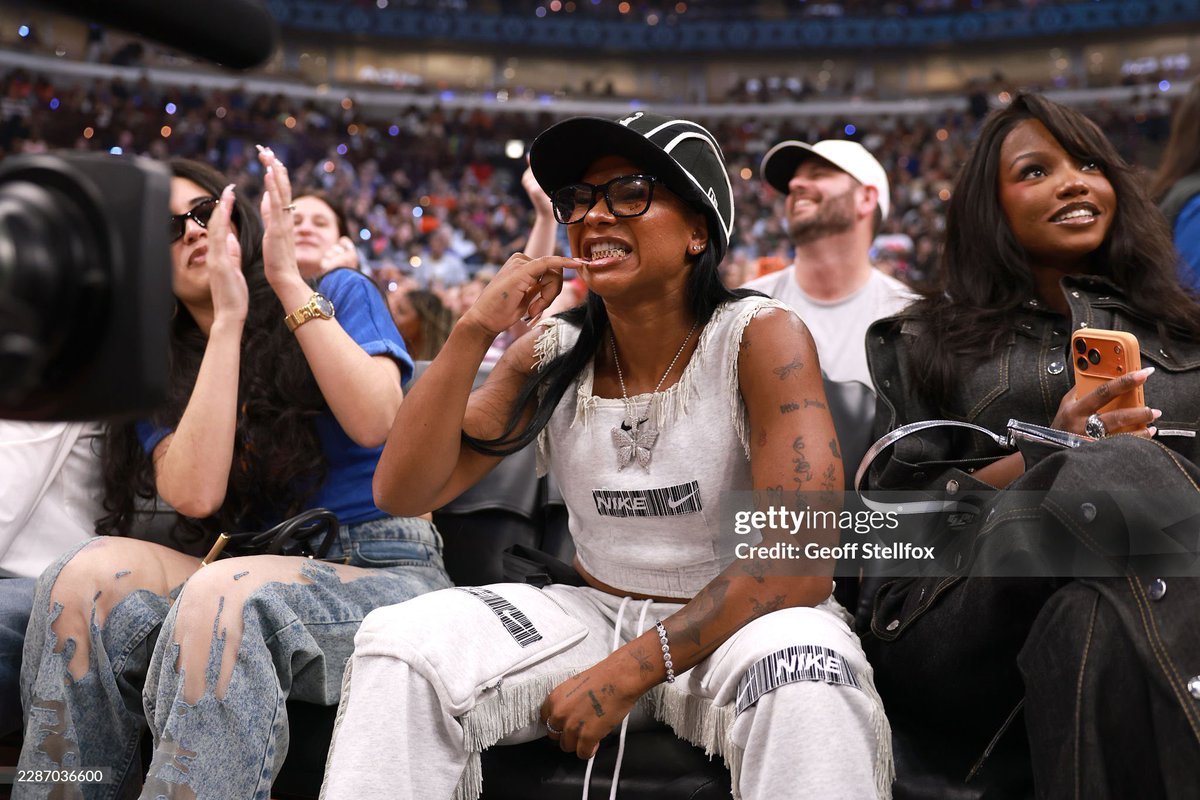 totaltauruss's tweet photo. 📸 | Chelley and Jordan Chiles at the WNBA All Star game 🌟🏀 https://t.co/nO0DDA2m10