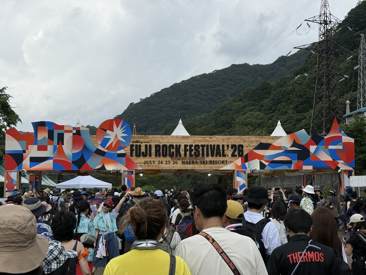 uhey110's tweet photo. DAY1ふりかえり。
#fujirock https://t.co/wj1oqxNiF5