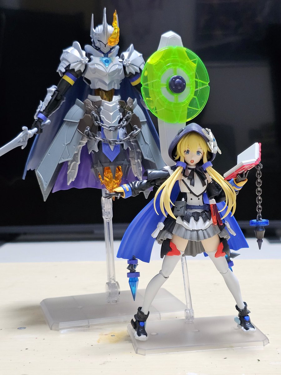 taku0091PS's tweet photo. 本を開くと召喚される騎士人形作ってみた😆
 #30MS
 #30MF https://t.co/JfqOsgSDpp