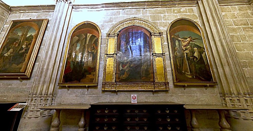 ExplicarteS's tweet photo. 26-07-26 Por amor al Arte, déjame ExplicArte la pintura "Abrazo de San Joaquín y Sta Ana", de Alejo Fernández, en la Sacristía Cálices de la Catedral, de la mano de un hº del Arte, una experiencia a tu gusto. Contacta mediante WhatsApp al 636341205 o explicartesevilla@gmail.com https://t.co/cXa04aWFVc