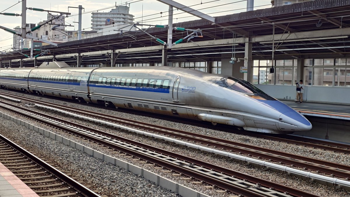 Daiking_2458's tweet photo. 本日7月26日 こだま954号に500系V8編成が充当されています。 https://t.co/vnlymtC6HR