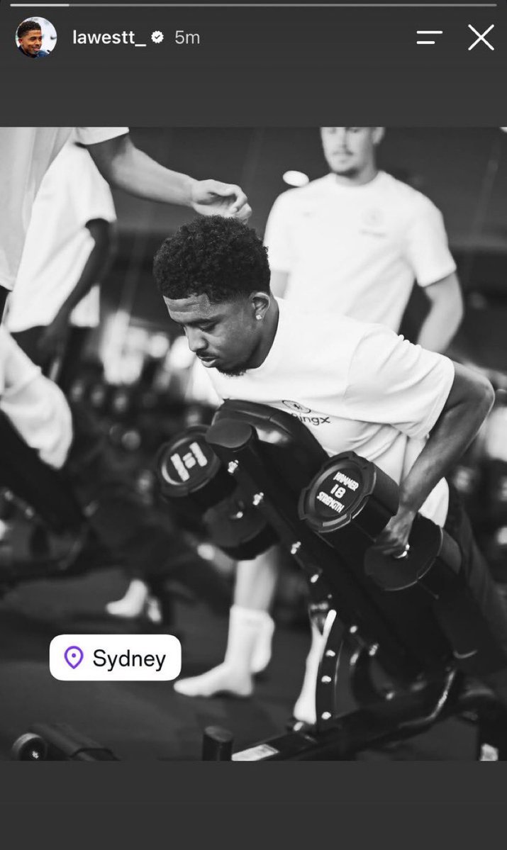Ayoball99's tweet photo. Wesley Fofana on IG https://t.co/31Ixp5xENL