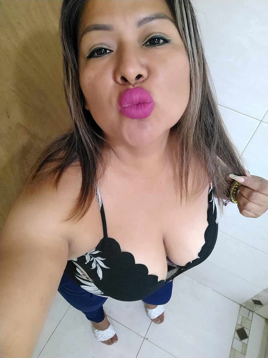 rendonsex1's tweet photo. Casada infiel tetona https://t.co/BIL4Qry3jX