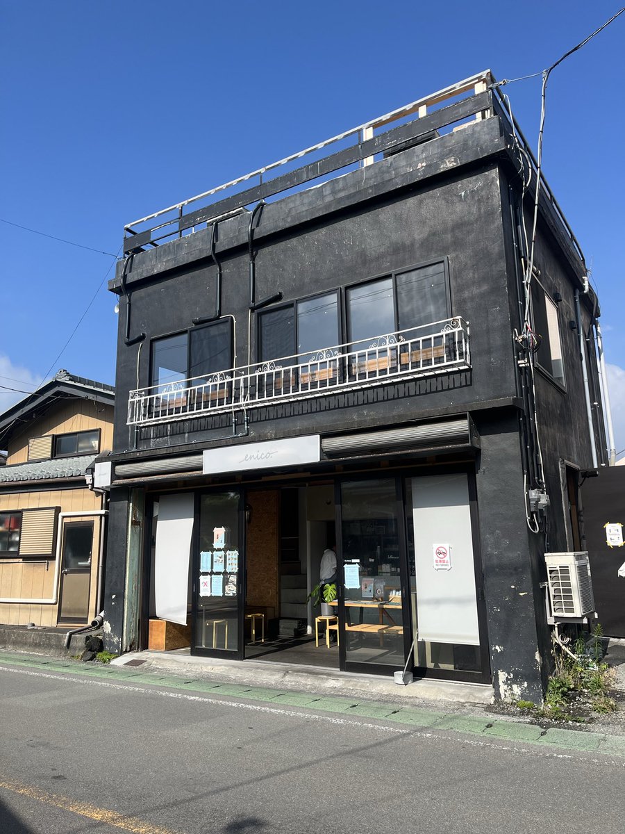 yuzukaisei's tweet photo. もはや暑す���て…早朝モーニングツーリングだけでしたが朝から美味しく頂きました😋
#enicocafe https://t.co/4ri6rnHA4F