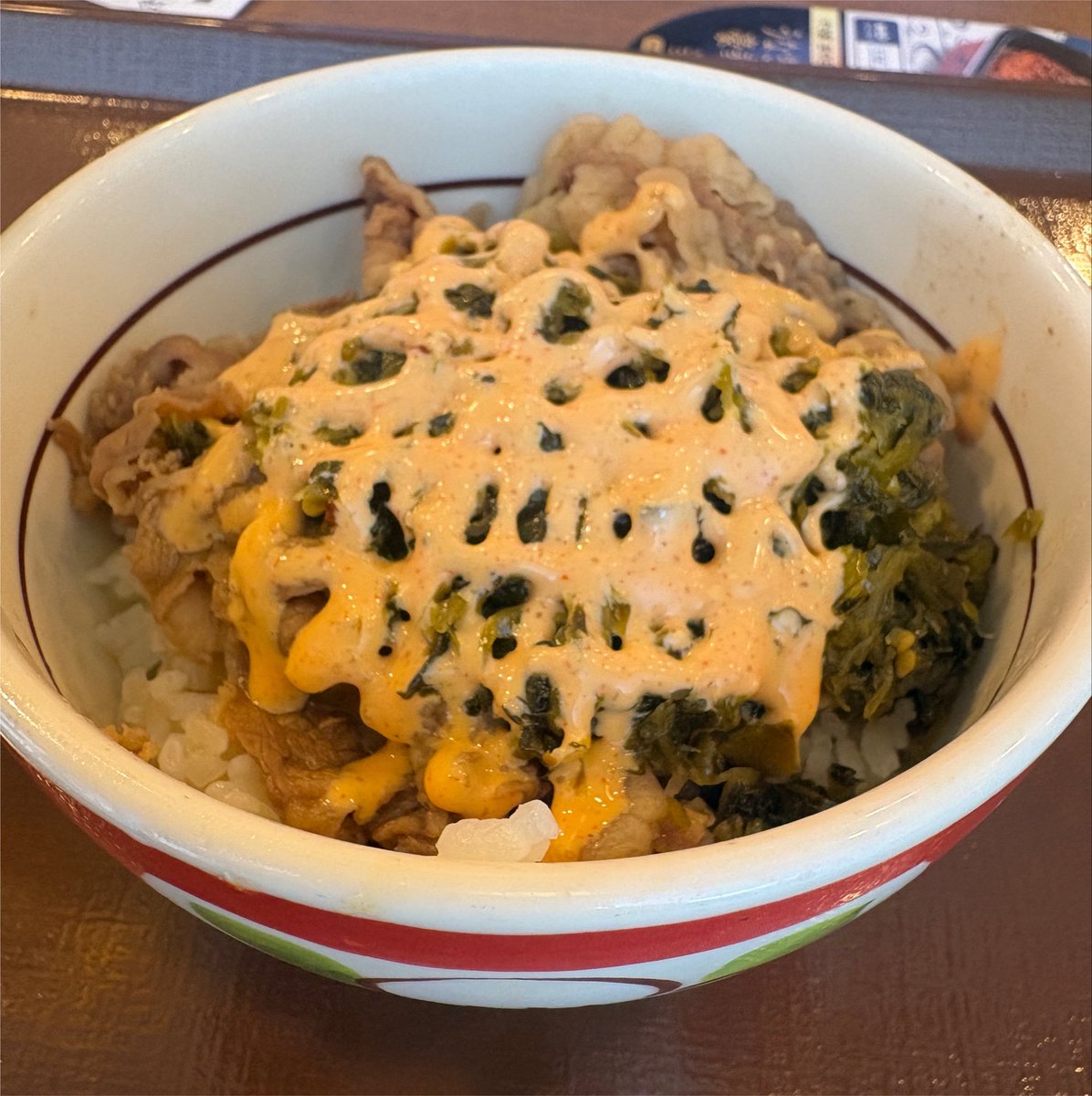 naozng9's tweet photo. 久々に牛丼食べた！ https://t.co/jmA350VOun