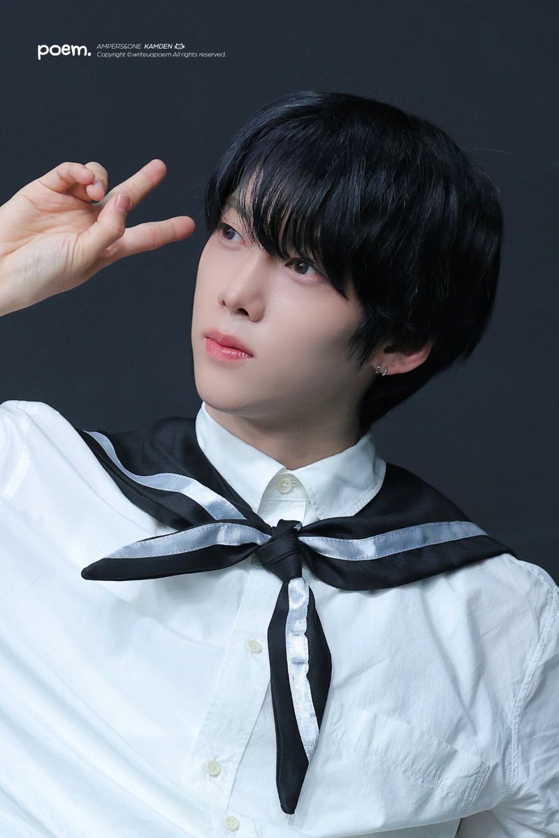writeuapoem's tweet photo. 260726 뮤직플랜트

#나캠든 #KAMDEN #앰퍼샌드원
#나두빈 #カムデン #AMPERSANDONE https://t.co/SOhS7elPTU