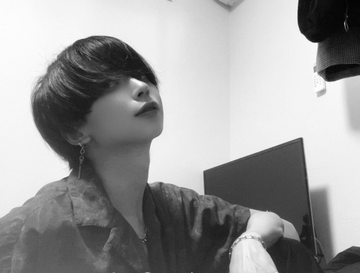 shachiku1192's tweet photo. オフショ風 https://t.co/tu8wzUQOvj