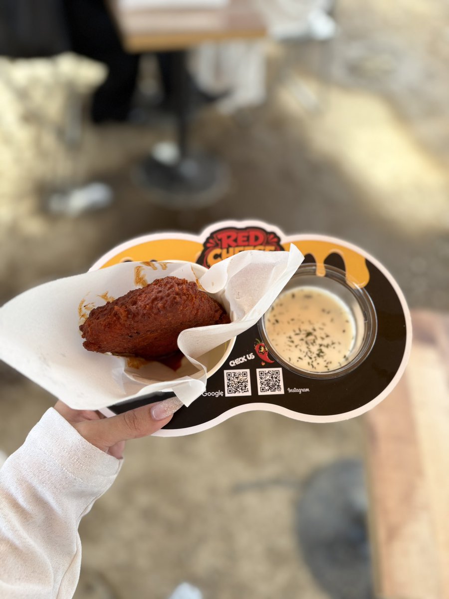 nyank0pi_'s tweet photo. ずっと食べたかったやつたべにいった😻あちー😻 https://t.co/iRA51a1U2Y