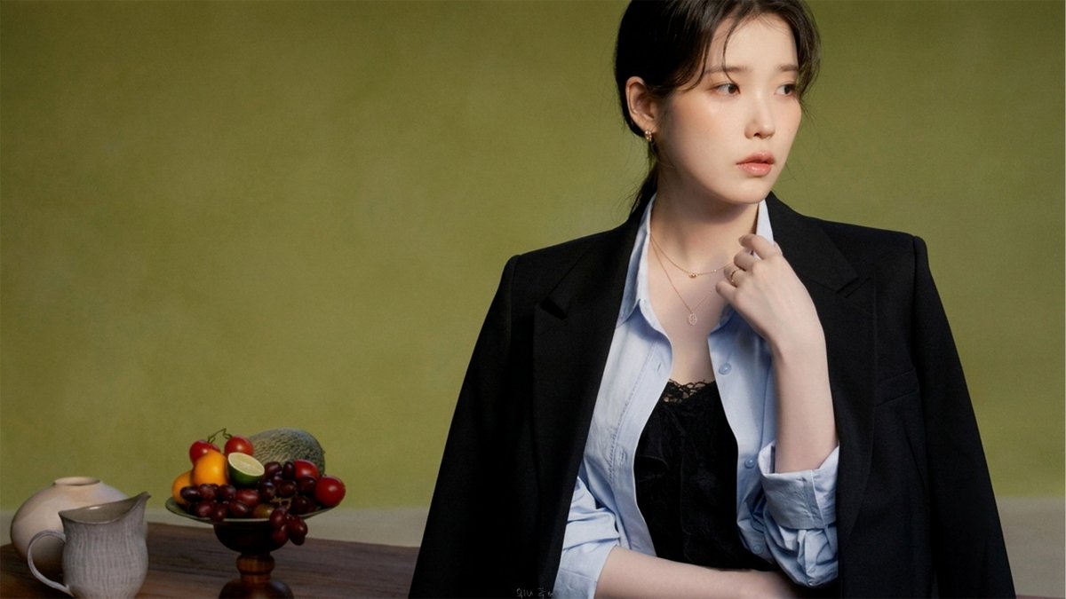 wyjc516's tweet photo. 지은시
IU X J.ESTINA 
desktop wallpaper 
#아이유 #IU https://t.co/MBaEEyytCn