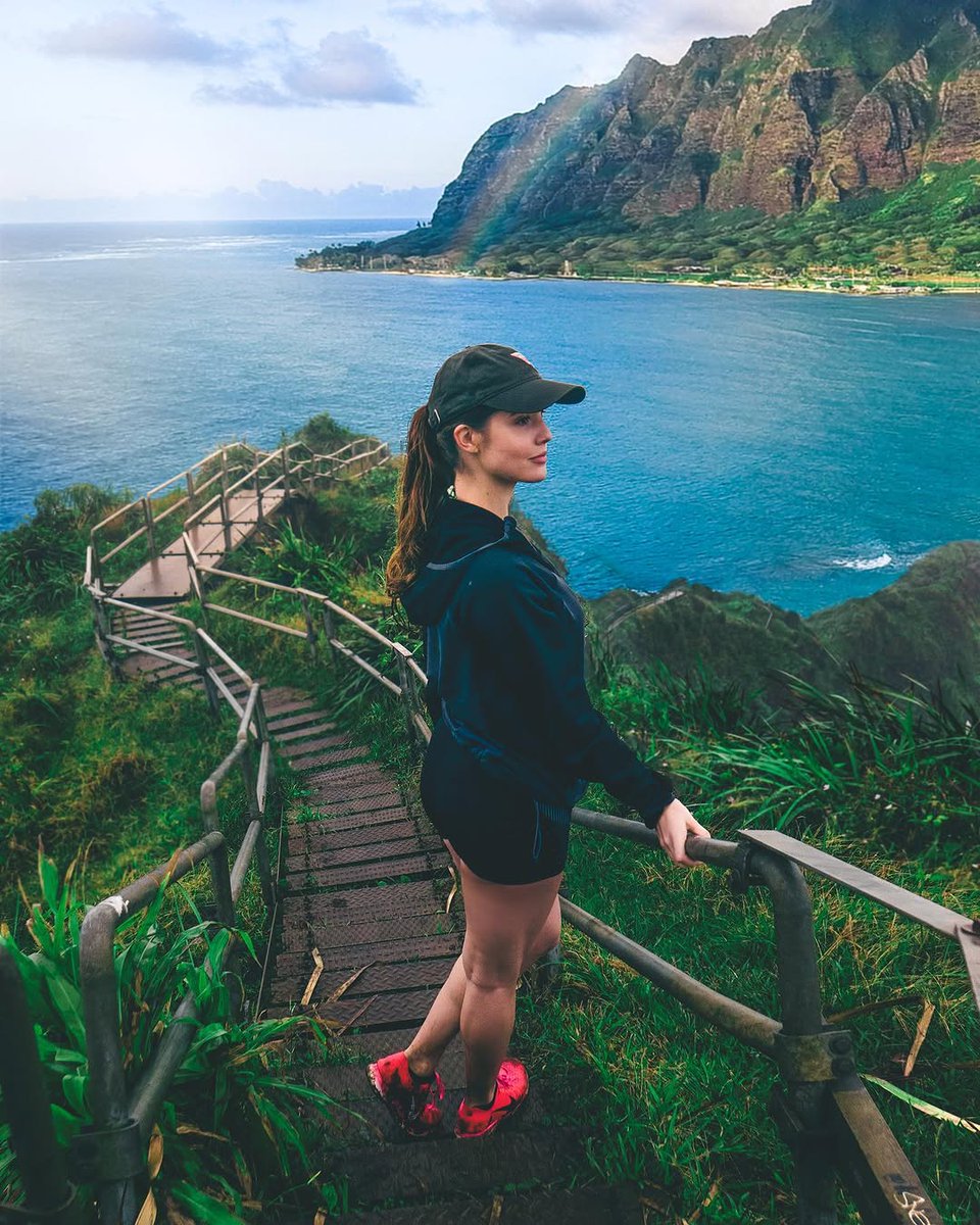 cernyfit6fpc's tweet photo. Who’s trying to see the rest of the world with me? 🙏🏽🌍 Comment below where I should go next 😋 https://t.co/bTNIpn9Bqy