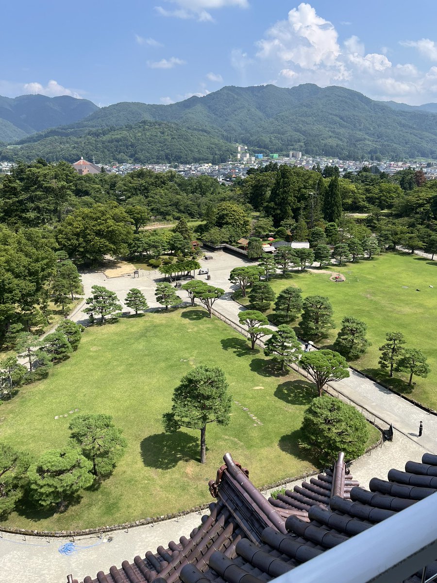 shinnosuke46's tweet photo. 連休で仙台（猫遠征）と会津若松へ。とにかく暑かった！若干熱中症っぽくなりながらもなんとか完走！また涼しくなったらお出かけしたいな。8月は猫6試合行くので体調崩さないようにせねばだ🐱 https://t.co/9qnxjyFwq2