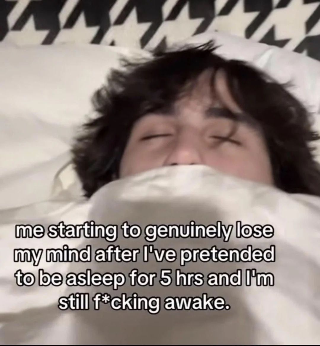 memechaotic's tweet photo. All nighter it is. https://t.co/htGreM3cb4