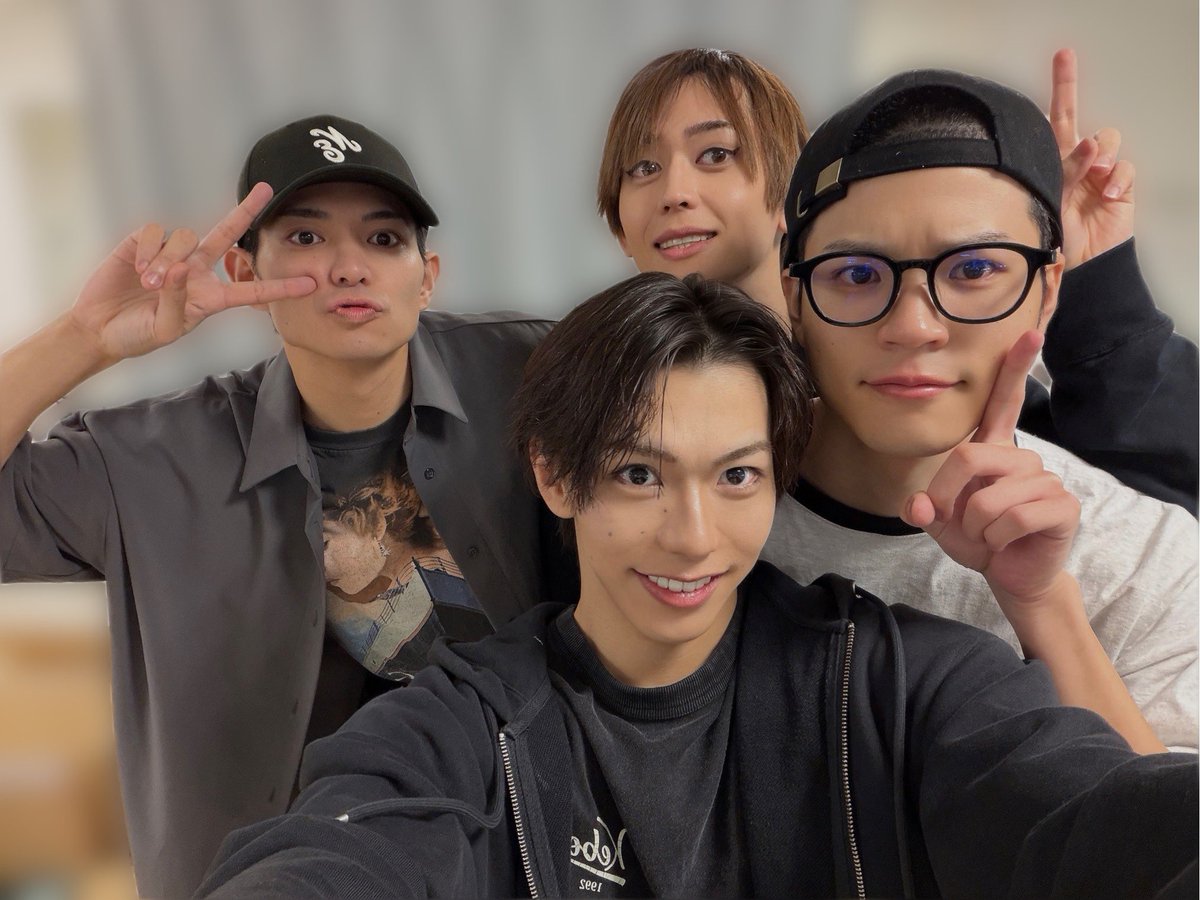 _____120m_____'s tweet photo. テニミュ大阪公演！
ありがとうございました！🎾

大阪最高やった！
浪速のスピードスター
広島いくで！

広島でもスピードスターなったるわあ！

ほなまたな！

#テニミュ https://t.co/4OZGoNe4QN