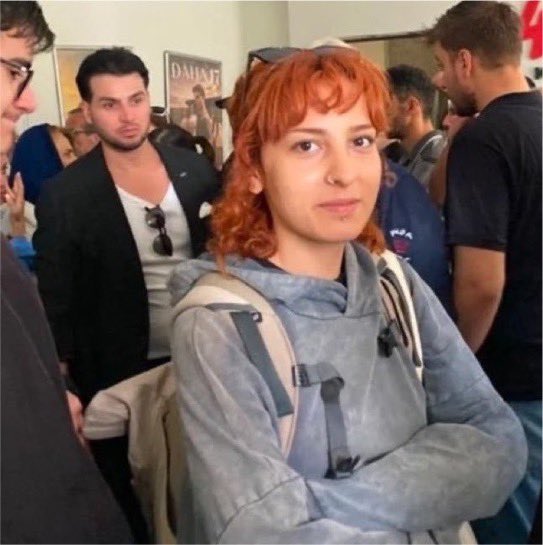 nasuhbektas's tweet photo. Şahıs nerede isterseniz orada bir bakıyorsunuz Kılıçdaroğlu’nun rozet programında bir bakıyorsunuz kanal kanal her yerde
@Ebrupcelik https://t.co/jBRcE2NYJU