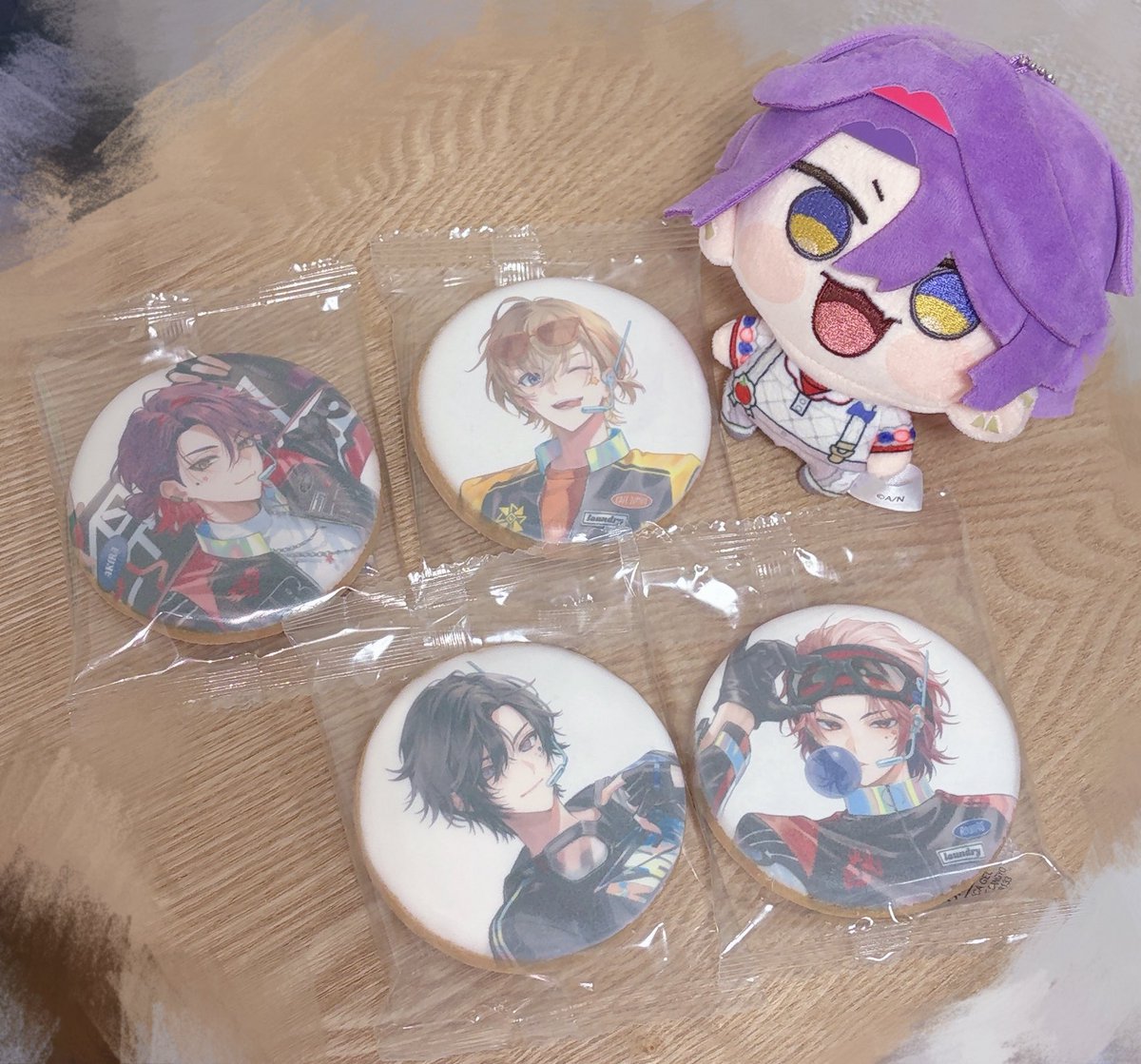 N05co's tweet photo. 愛おしすぎて食べること躊躇う.... https://t.co/915fSBegHp