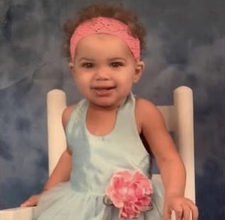 Sar111aai's tweet photo. Young kayda the beauty is insane #loveislandusa https://t.co/YbOkDjyRgh