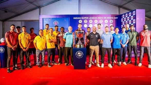 Adipolibro__'s tweet photo. Whoever acquires the ISL media and broadcast rights should focus on improving the overall viewing experience with better-quality commentary, improved camera quality, more dynamic camera angles, and a modern, regularly updated official website. https://t.co/cwHOcyxihE