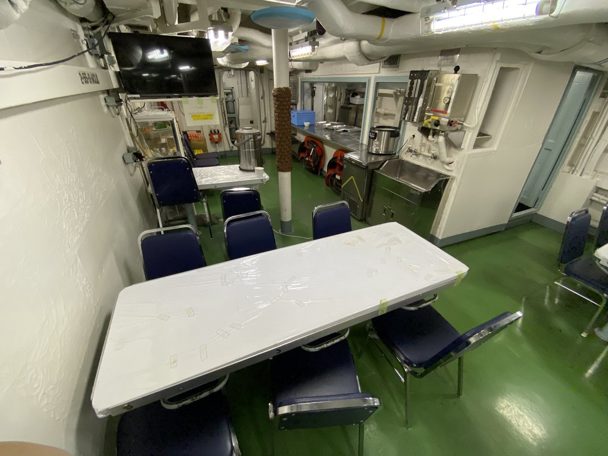 d50140123266's tweet photo. 護衛艦濱霧食堂
撮影許可済み
#DD155
#護衛艦はまぎり https://t.co/sQbT2mkKvJ