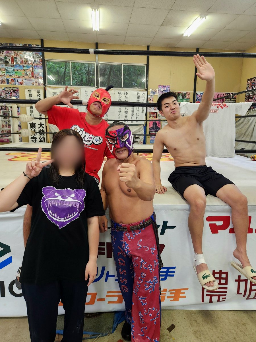 gi_q5km's tweet photo. はじめてのプールプロレス楽しすぎた🎶雨の中でプールに落とされるのも悪くないですね☔💫
#みちのくプロレス https://t.co/NiaImMZz4Z