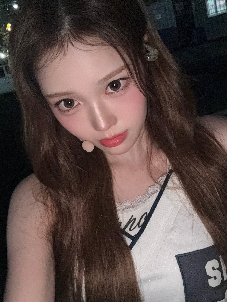 SaebiFrance's tweet photo. ◜💌 +CHAT - 26.07.26◞

› SAEBI a envoyé un message 

#SAEBI #JEONGSAEBI #정세비 
#IZNA #이즈나 https://t.co/mpm9up1fvM