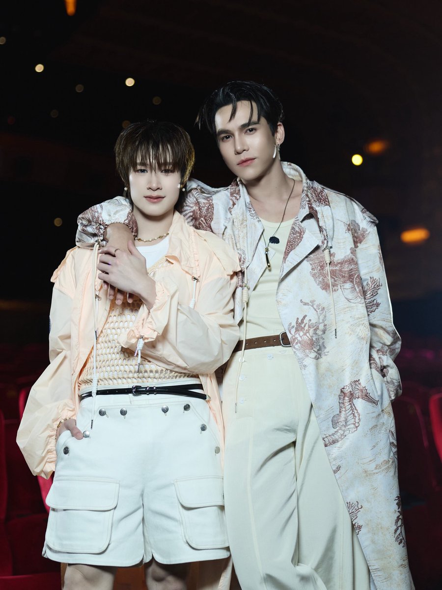 DomundiTV's tweet photo. พบกับ “แม้ก” @mmaxmaxxxx และ “ณฐ” @natasittttt ได้ในงาน ที่สามของเธอ Your Third Series EP.1 : NOW YOUR SEA THIRD 🌳🍊

#คืนนี้ที่สามเป็นของเธอ https://t.co/eSiVNDVi7g