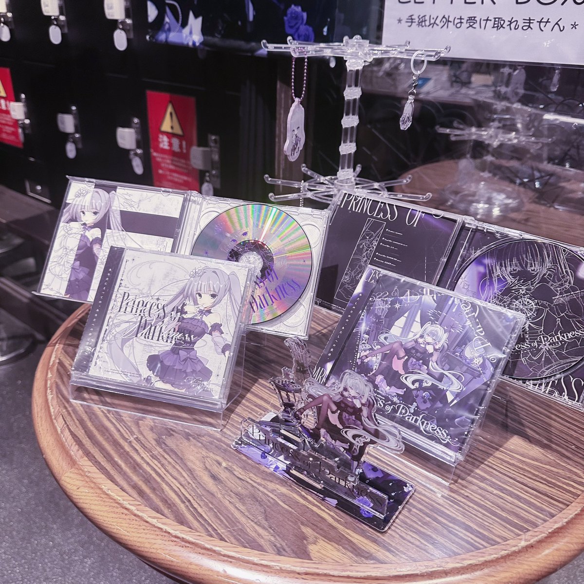 nyamura_info's tweet photo. 物販は13:30〜になります。
お手紙は物販場所にありますお手紙BOXにお入れください。 https://t.co/0vGPvzbfoA