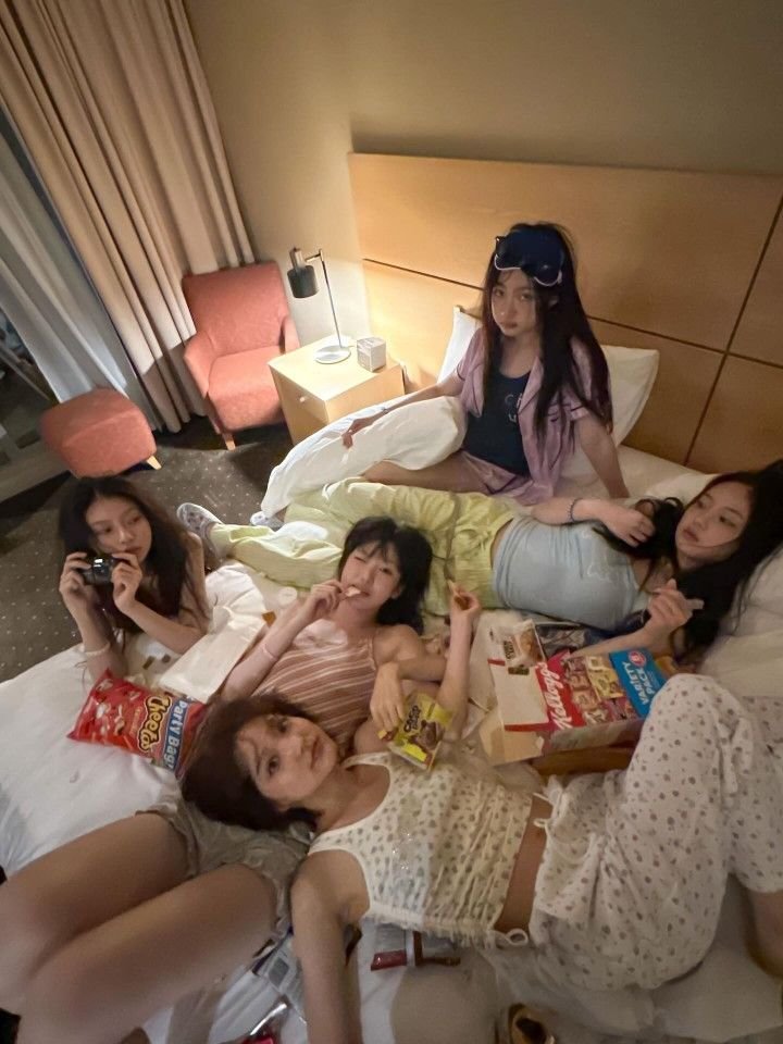 y2kiiidz's tweet photo. girlhood is kiiikiii (✧ω✧) https://t.co/2OTfDqG4HF