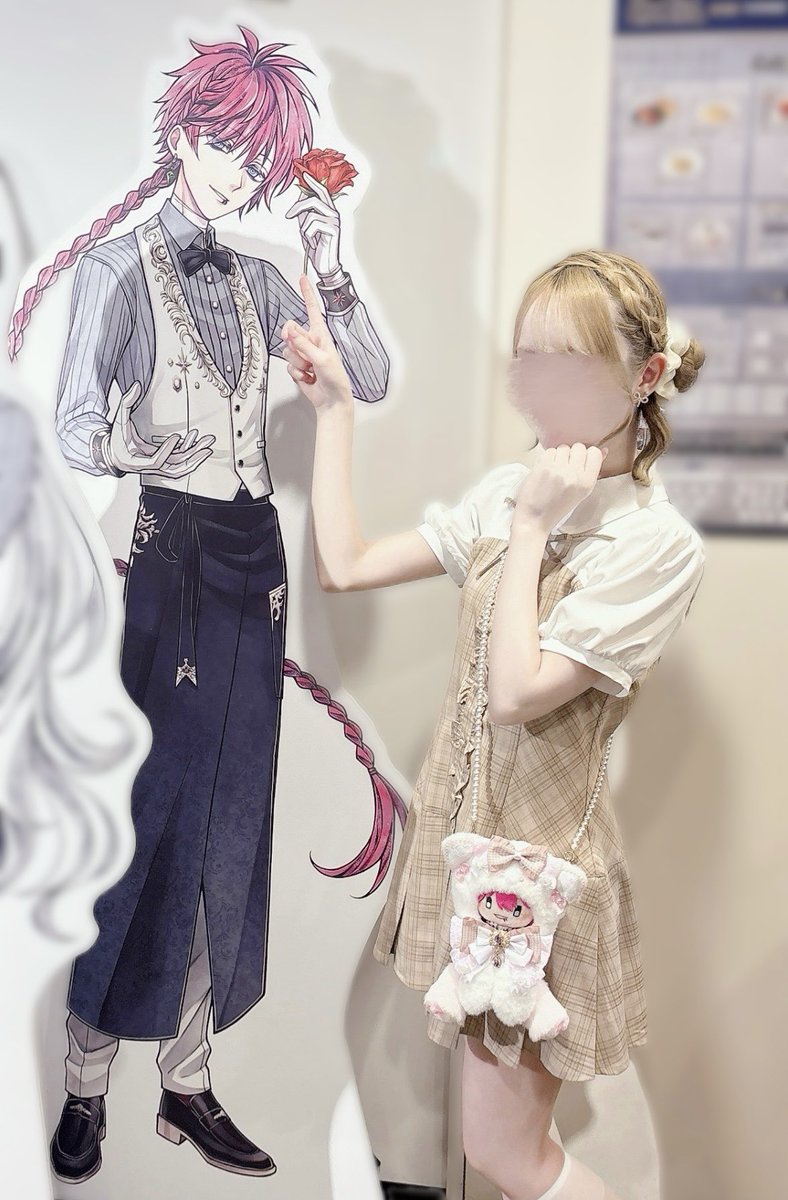 mona_oOl's tweet photo. 世界一の店員さんꕀ♥ https://t.co/2C8HiPAuhR
