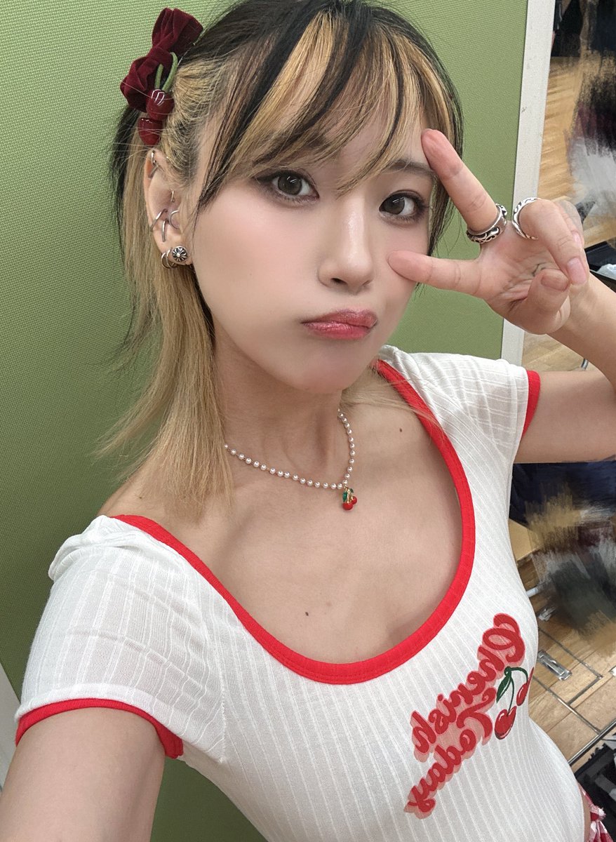 tsunko_p's tweet photo. コスケット B01 にいます🩵

よろしくお願いします🙇

みんな助けて〜❗️❗️❗️❗️❗️❗️❗️😃 https://t.co/c6Ertdsyw2