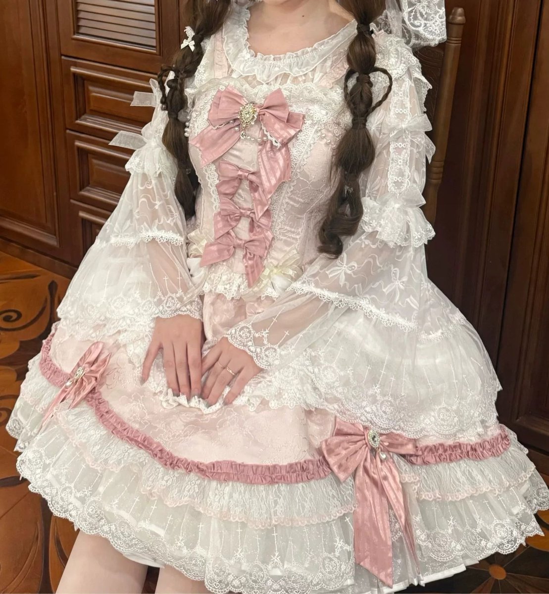 epetice's tweet photo. ♡リボンいっぱいのロリィタフルセット♡
まもなくご予約終了です！！ https://t.co/O7Xkifkpb0