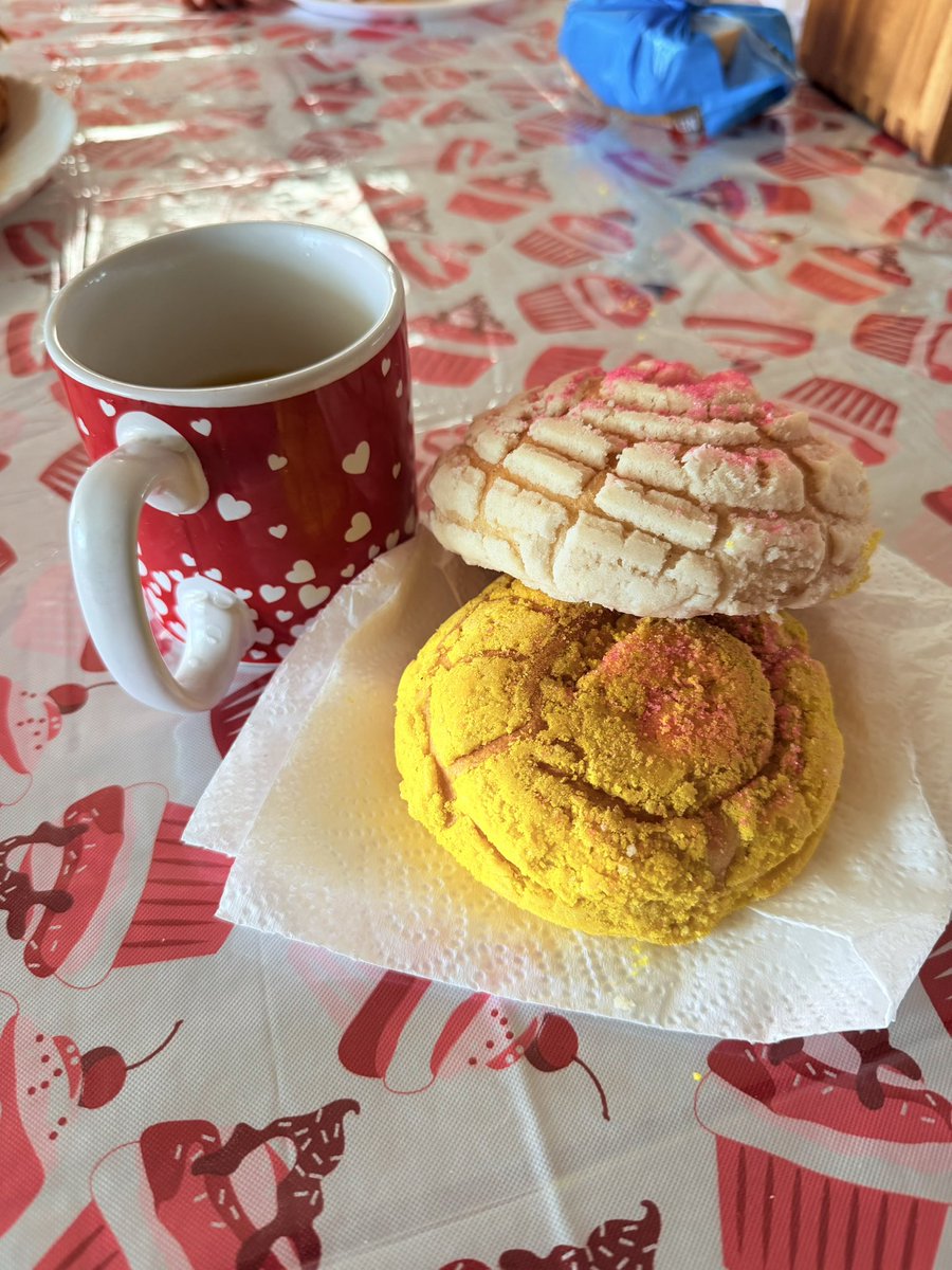 iamchriscorooo's tweet photo. How I wanna have breakfast every morning with the loml https://t.co/UPkmouThQm