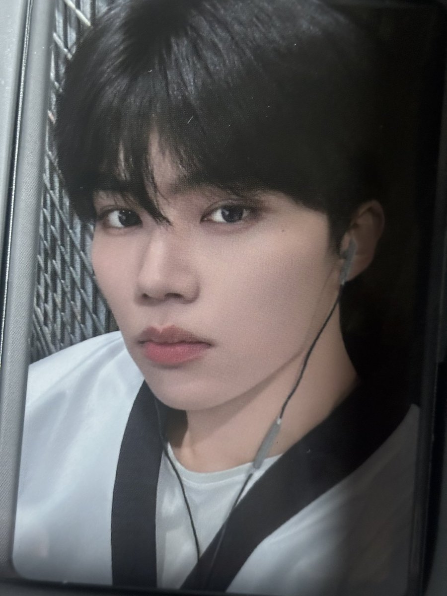 dahee_0110's tweet photo. 드디어 왓음!! 포카 너��� 귀여워ㅠㅠ https://t.co/2bTKTNjOgG